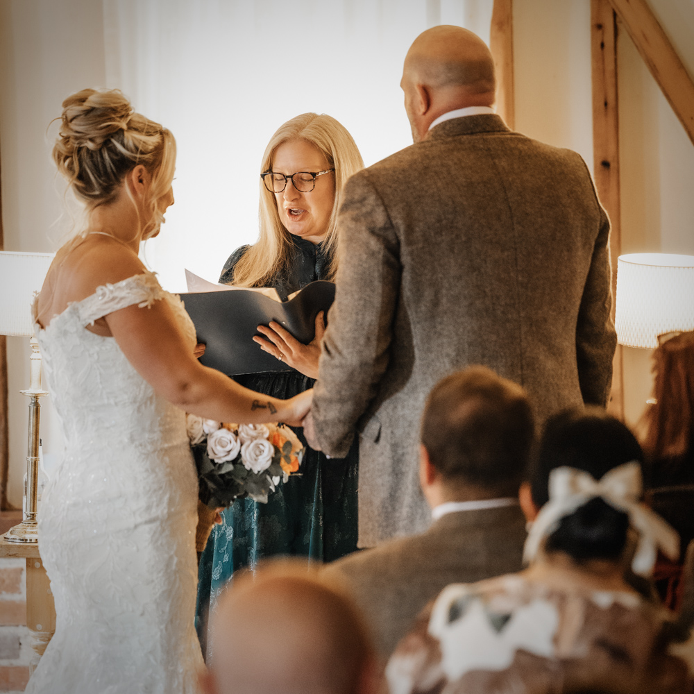 Deb Reed Celebrant Colchester Essex, performing the ceremony at Jacqui and Paulas wedding.