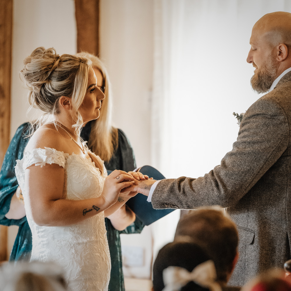 Deb Reed Celebrant Colchester Essex, performing the ceremony at Jacqui and Paulas wedding.